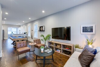 1148 W Addison St in Chicago, IL - Building Photo - Building Photo