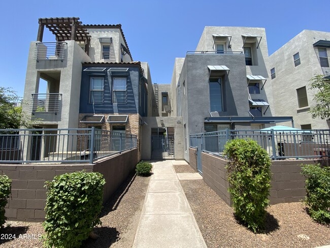 property at 615 E Portland St