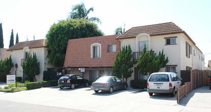 Bancroft Apartments in San Diego, CA - Building Photo - Building Photo