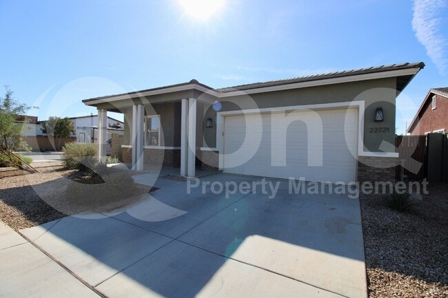 22721 E Calle Luna in San Tan Valley, AZ - Building Photo - Building Photo