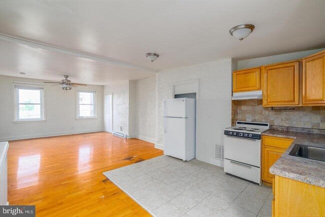 property at 2027 N 3rd St