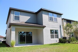 8815 Windlass Cv in Parrish, FL - Building Photo - Building Photo