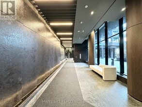 110 Broadway Ave in Toronto, ON - Building Photo - Building Photo