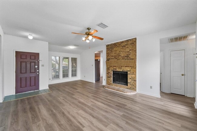 2600 Waterloo Ln in Mesquite, TX - Foto de edificio - Building Photo