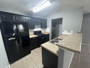 5724 Saluki Dr in El Paso, TX - Building Photo - Building Photo