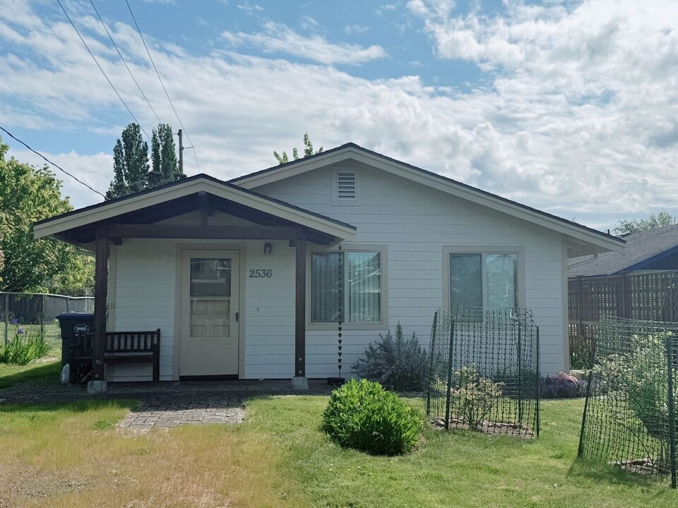 2536 Xenia St in Bellingham, WA - Building Photo