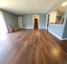 53 N Belvedere Blvd, Unit 5 in Memphis, TN - Building Photo - Building Photo