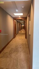 31 SE 5th St, Unit 3515 in Miami, FL - Building Photo - Building Photo