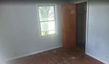 1508 E Fairchild St in Danville, IL - Foto de edificio - Building Photo