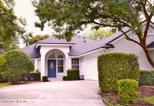 3713 Constancia Dr in Green Cove Springs, FL - Building Photo - Building Photo