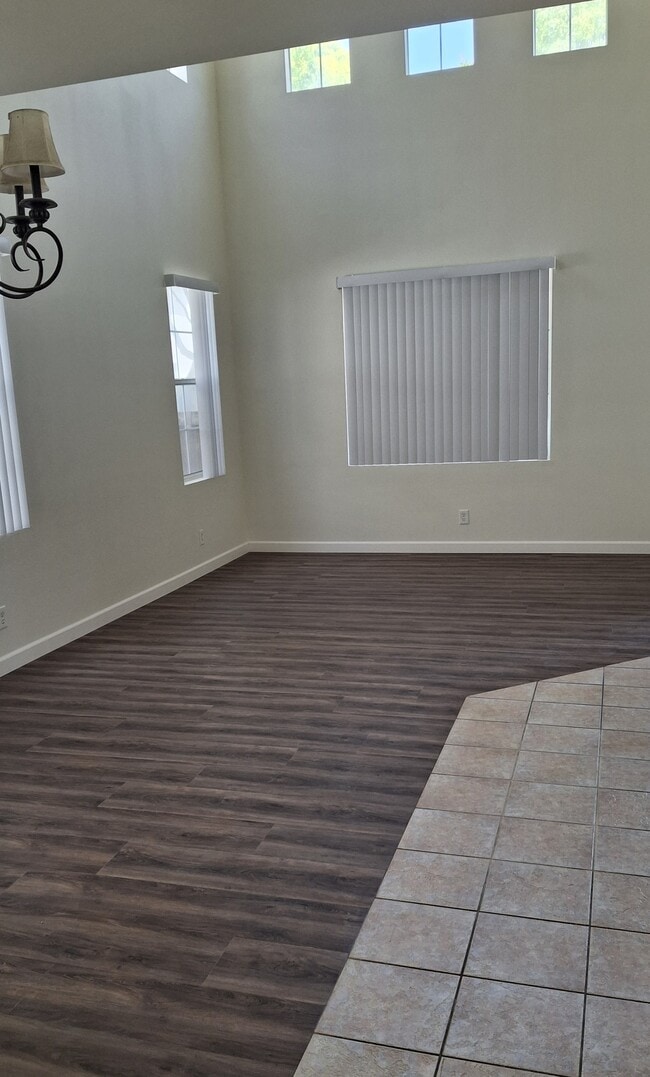 1035 Paseo Ortega in Oxnard, CA - Building Photo - Building Photo