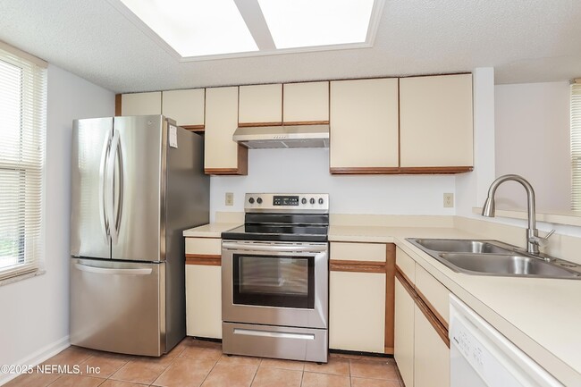 property at 844 7th Ave S