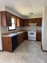 5303 Johnnycake Ridge NE in Canton, OH - Building Photo - Building Photo