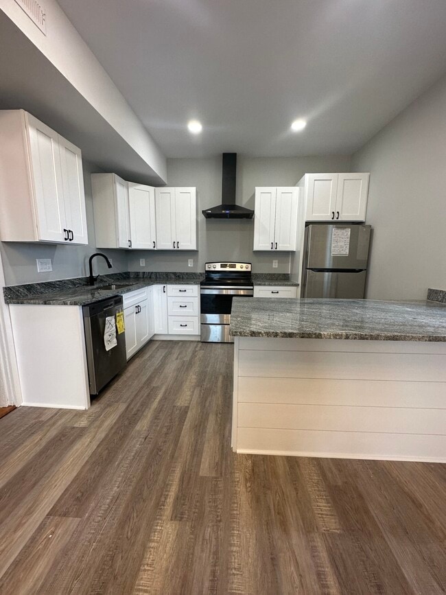 187 Neponset Ave, Unit 2