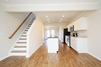 1141 St Clair Ave in Charlottesville, VA - Building Photo - Building Photo