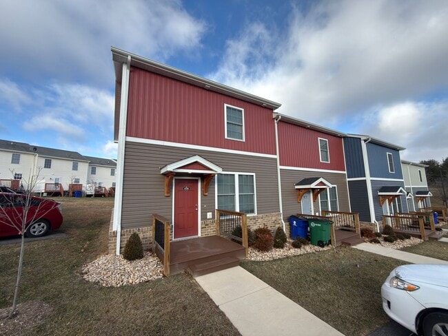 property at 1110 Buffalo Dr