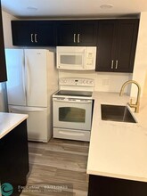 5701 NW 2nd Ave in Boca Raton, FL - Building Photo - Building Photo