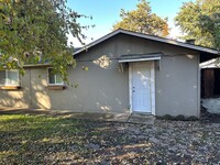 1737 Rainbow Loop in Springfield, OR - Building Photo - Building Photo