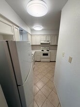 5149 Middlecoff Cir in Corpus Christi, TX - Foto de edificio - Building Photo