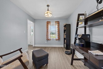 203 Reid Ct S in Jacksonville, NC - Building Photo - Building Photo