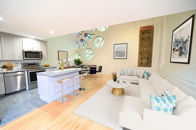 90 Park St, Unit 38