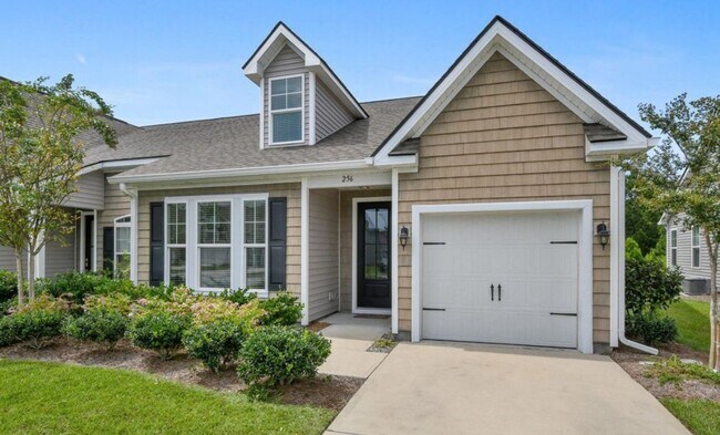 256 Wooden Wheel Ln in Bluffton, SC - Building Photo - Building Photo