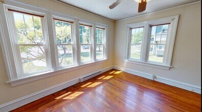 316 W Center St, Unit 316 Lower in Whitewater, WI - Building Photo - Building Photo