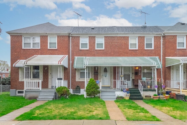 property at 204 Kingston Rd