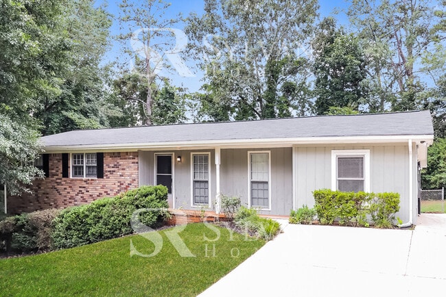 property at 4820 Oak Grove Dr