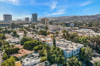 Roxbury Apartments in Encino, CA - Building Photo - Building Photo