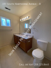 197 S Hawthorne Ave in Middleton, ID - Building Photo - Building Photo