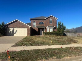 1813 Balsam Gap in Tyler, TX - Building Photo