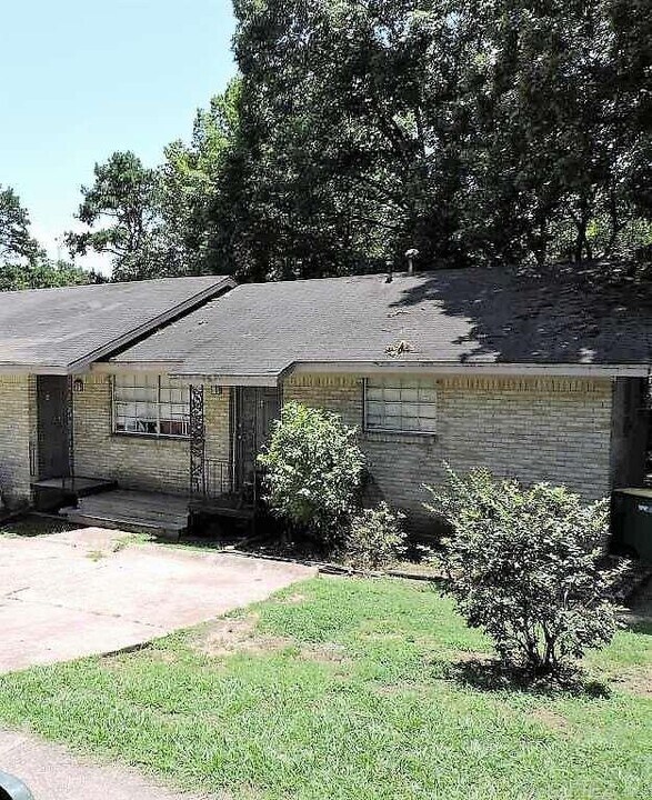 11019 Mara Lynn Rd in Little Rock, AR - Building Photo