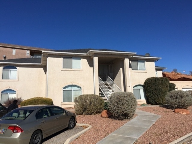 property at 628 W Evans Ridge Cir