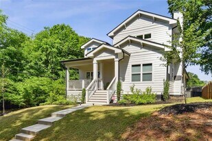 1237 Milton Terrace SE in Atlanta, GA - Building Photo