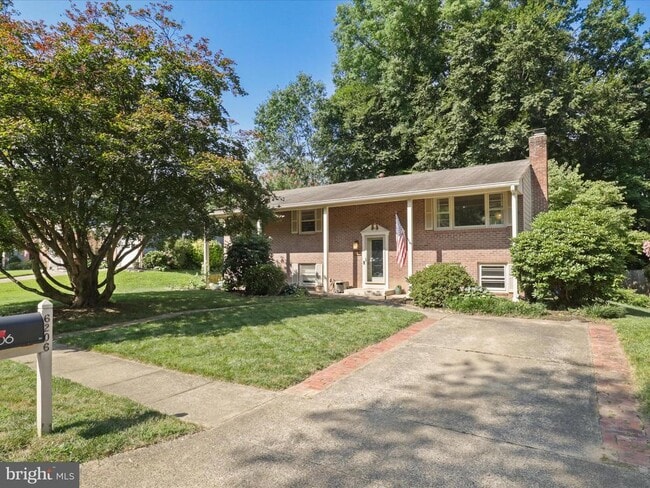 6206 Erman Ct in Burke, VA - Building Photo - Building Photo