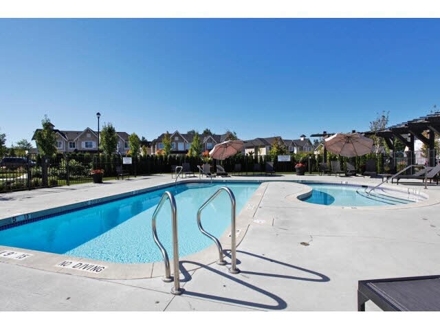 31125 Westridge Pl in Abbotsford, BC - Building Photo - Building Photo