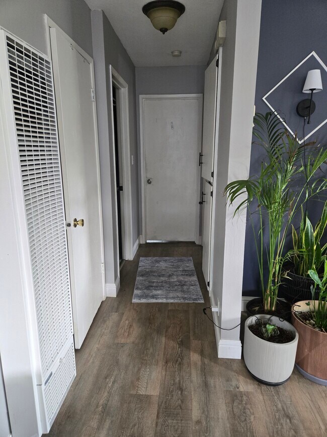 2009 Pacheco Blvd, Unit A in Martinez, CA - Building Photo - Building Photo