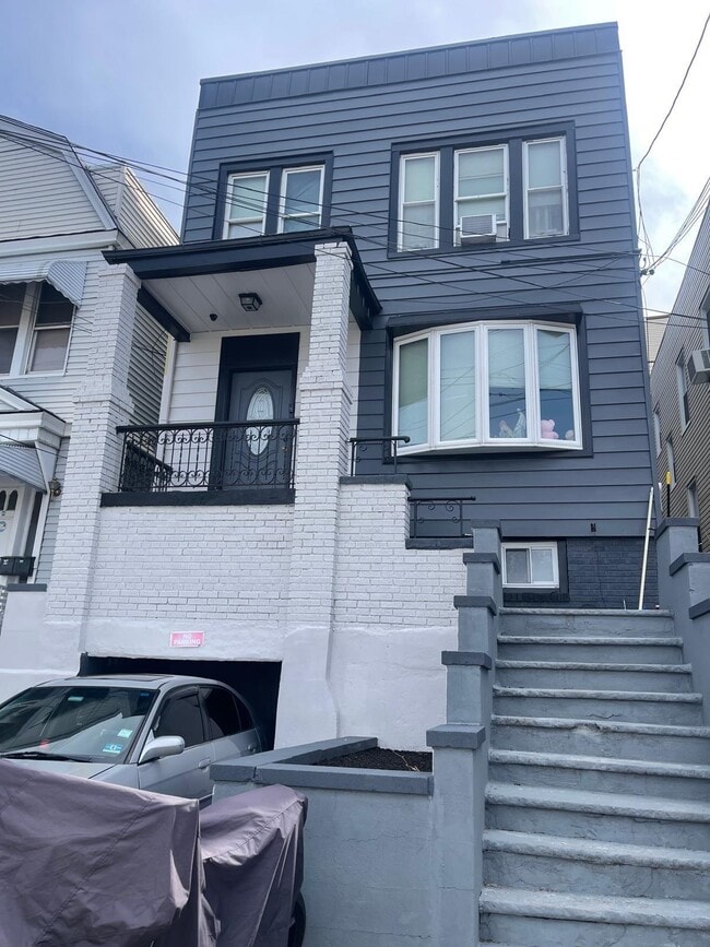 property at 162 Nelson Ave