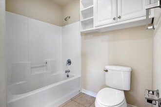 4053 Stonebridge Dr in Tyler, TX - Building Photo - Building Photo