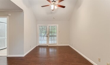 16301 Ledgemont Ln, Unit 269 in Addison, TX - Building Photo - Building Photo