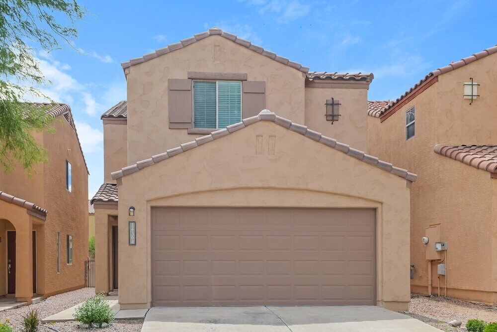 14364 S Camino El Galan in Sahuarita, AZ - Building Photo