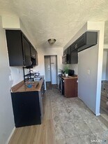 250 N Bishop Ave, Unit 19 in Bridgeport, CT - Building Photo