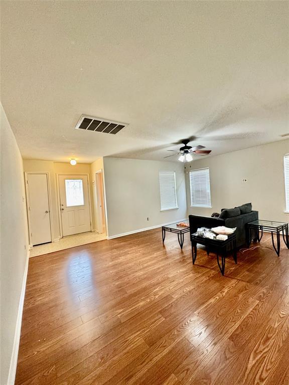 12031 Madison Oak St in Houston, TX - Building Photo - Building Photo