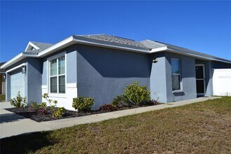 1071 Condor Dr in Haines City, FL - Building Photo - Building Photo