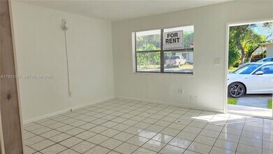 525 NE 132nd Terrace in North Miami, FL - Building Photo - Building Photo