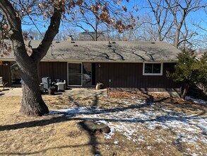 3001 Ashford Ln, Unit 3001 Ashford in Madison, WI - Foto de edificio - Building Photo
