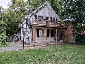 8 Mangam St in Cohoes, NY - Building Photo - Building Photo