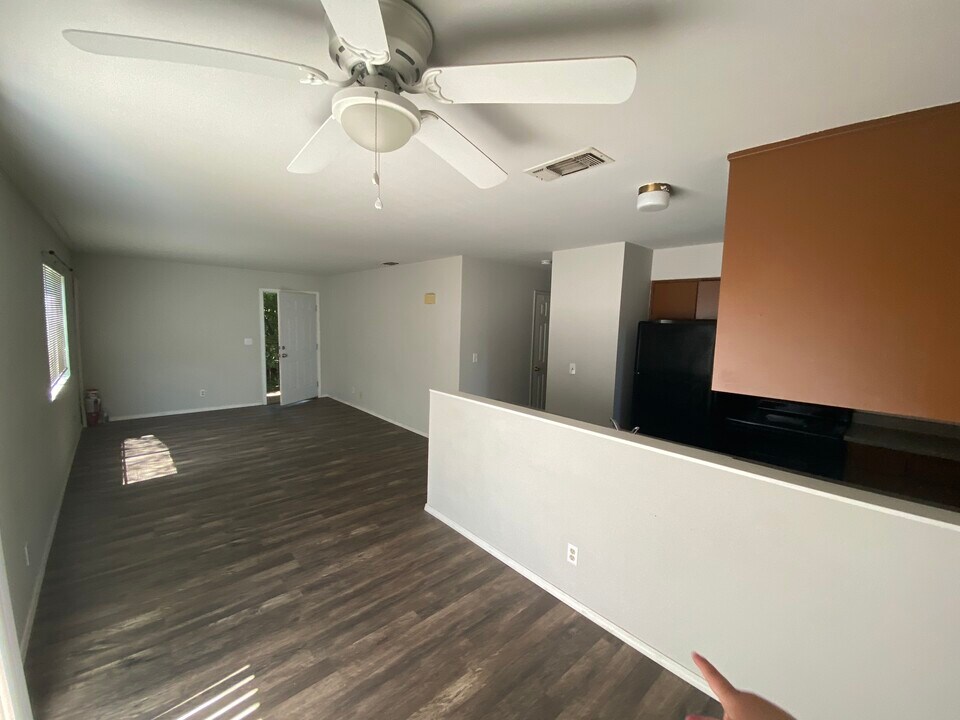 1279 Citrus Ave, Unit B in Chico, CA - Foto de edificio