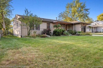 14311 Fairway St in Livonia, MI - Building Photo - Building Photo